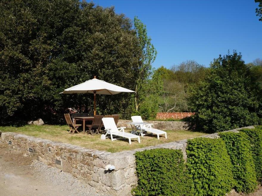 L'Escale Du Bocage Piscine Couverte Chauffee La Flocellière Exterior foto
